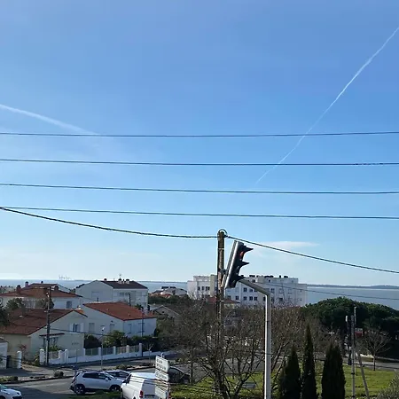 Charmant T2 A 350m De La Plage Avec Terrasse Et Garage A - Fr-1-539-44 Appartement
