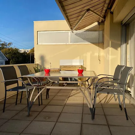 Appartement Charmant T2 A 350m De La Plage Avec Terrasse Et Garage A - Fr-1-539-44 Royan